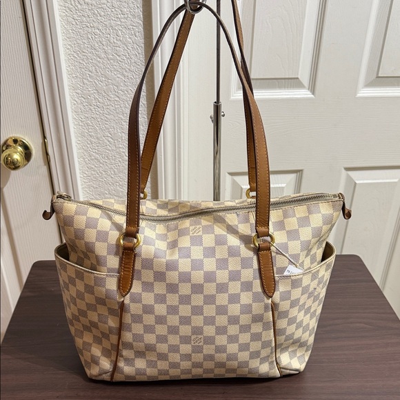 LV  Azur Shouder Bag - Picture 1 of 9